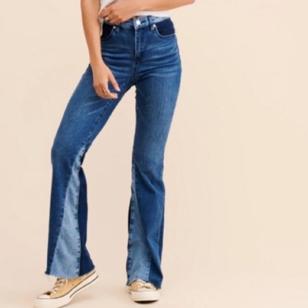 Blank NYC The Waverly High-Rise Flare Jeans Colorblock Denim - Picture 7 of 7